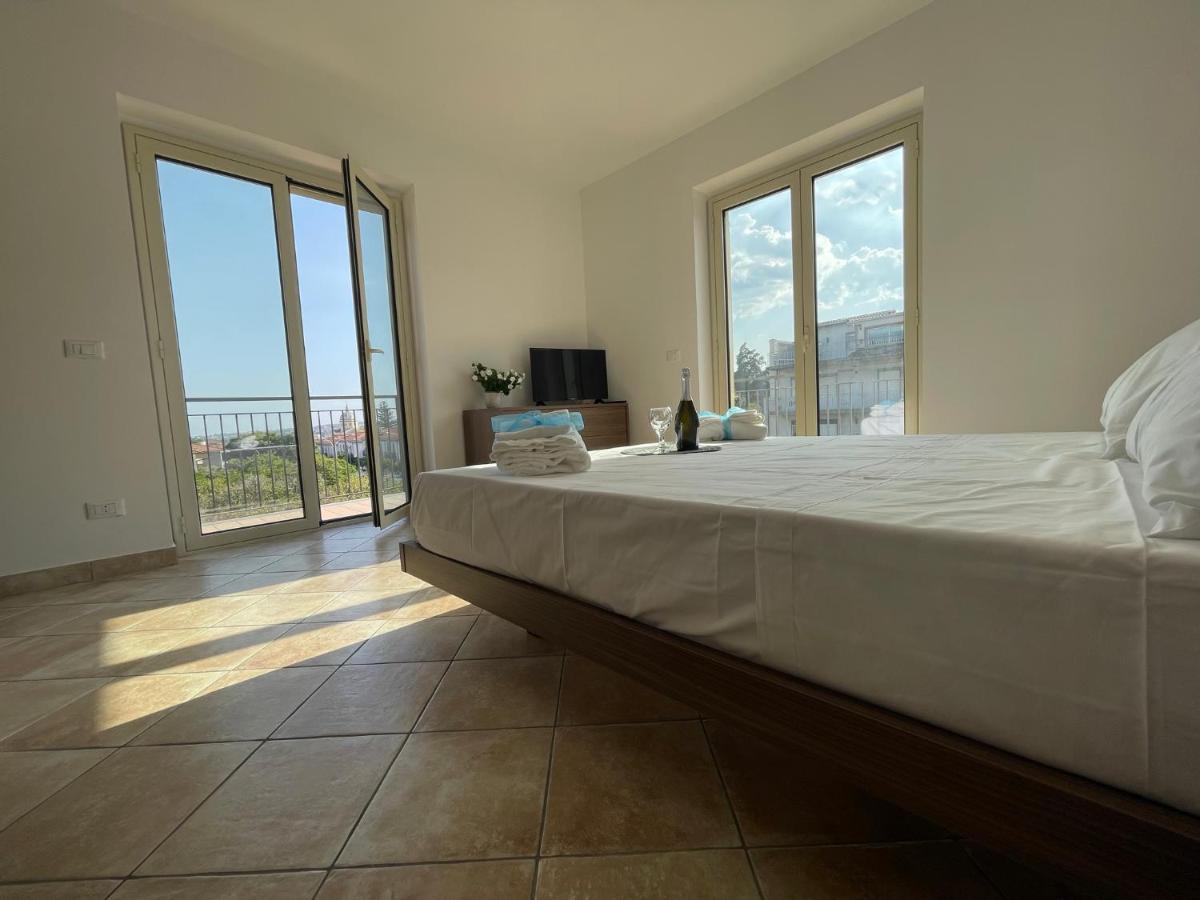 Maison De Cheeramie - Tourist Apartments Tra Mare E Etna Mascali Exterior foto